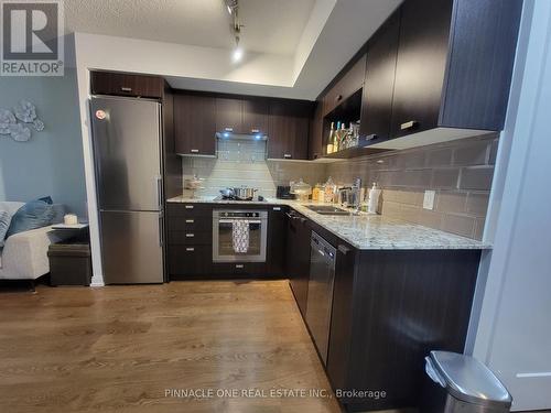 324 - 275 Village Green Square, Toronto, ON - Indoor Photo Showing Kitchen With Double Sink With Upgraded Kitchen
