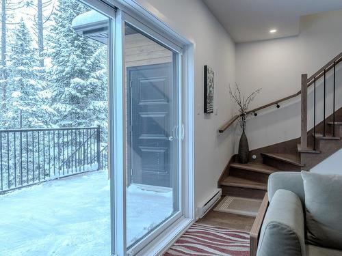 Balcony - 573 Rue Charlie-Forbell, Mont-Tremblant, QC - Indoor Photo Showing Other Room