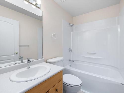 45-6111 Sayward Rd, Duncan, BC - Indoor Photo Showing Bathroom