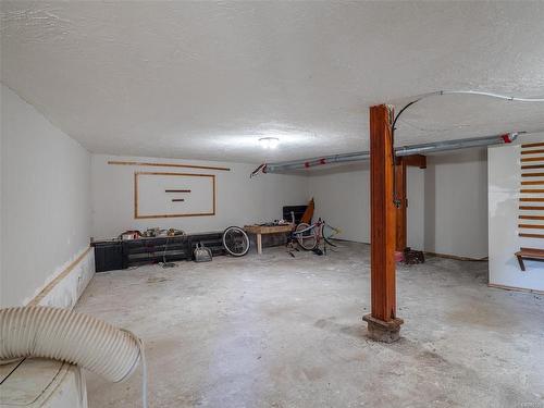 3431 Kingburne Dr, Cobble Hill, BC - Indoor Photo Showing Other Room
