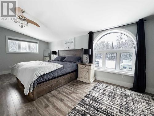 198 Big Nellie Lake Rd W, Iroquois Falls, ON - Indoor Photo Showing Bedroom