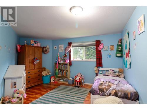 232 Farleigh Lake Road, Penticton, BC - Indoor Photo Showing Bedroom