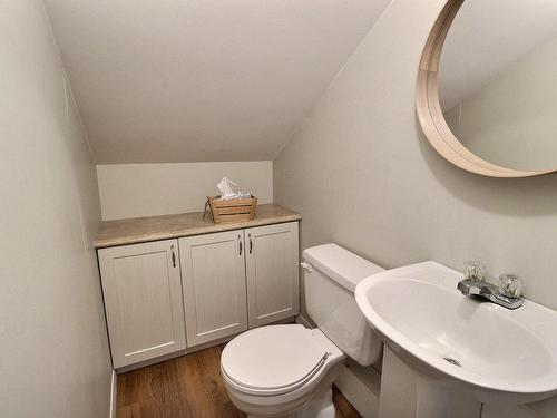 Powder room - 3715  - 3717 Rg Des Cavaliers, Rouyn-Noranda, QC - Indoor Photo Showing Bathroom
