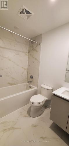 521 - 405 Dundas Street W, Oakville, ON - Indoor Photo Showing Bathroom