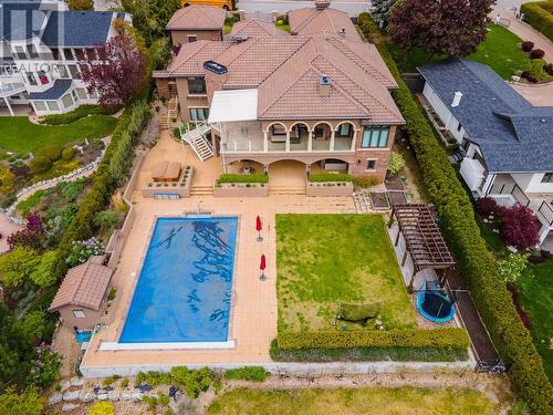 2525 Hillsborough Road, West Kelowna, BC - Outdoor With In Ground Pool