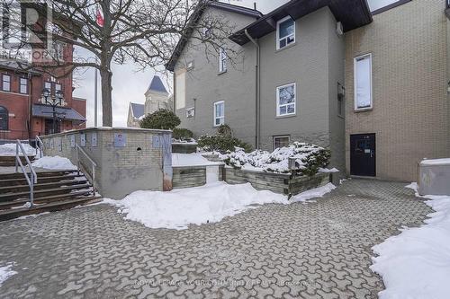 171 Main St, Newmarket, ON - Outdoor