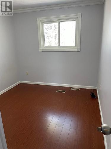 76 Tokyo Cres # A, Elliot Lake, ON - Indoor Photo Showing Other Room