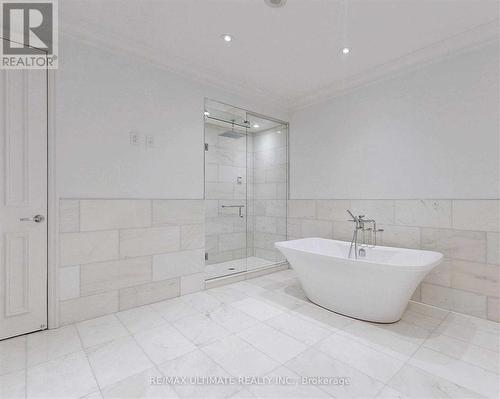 5404 - 311 Bay Street, Toronto, ON - Indoor Photo Showing Bathroom