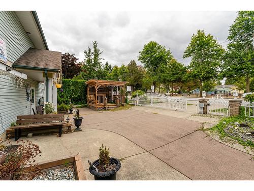 6209 184Th Street, Surrey, BC - Outdoor