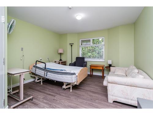 6209 184Th Street, Surrey, BC - Indoor Photo Showing Bedroom
