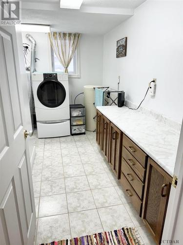 121 St-Aubin Ave, Moonbeam, ON - Indoor Photo Showing Laundry Room