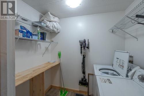 1377 Fairview Road, Oliver, BC - Indoor Photo Showing Laundry Room