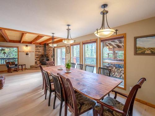 1417 Apex Mountain Road, Apex Mountain, BC - Indoor Photo Showing Dining Room