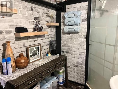 43 5Th Street, Morrisburg, ON - Indoor Photo Showing Bathroom