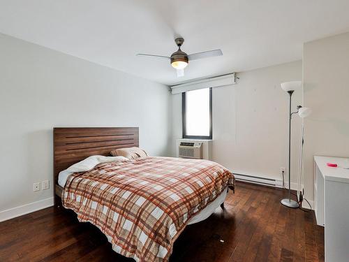 Chambre Ã  coucher principale - 2055-1414 Rue Chomedey, Montréal (Ville-Marie), QC - Indoor Photo Showing Bedroom