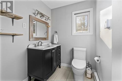 386 Glencairn Dr, Moncton, NB - Indoor Photo Showing Bathroom
