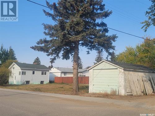 4901 Leader Street, Macklin, SK - Outdoor