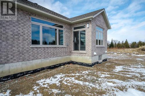 7 Nipigon St, Kawartha Lakes, ON - Outdoor With View