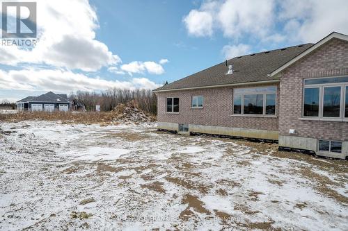 7 Nipigon St, Kawartha Lakes, ON - Outdoor