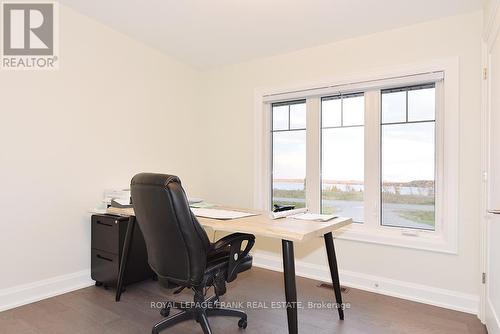14 Avalon Dr, Kawartha Lakes, ON - Indoor Photo Showing Office