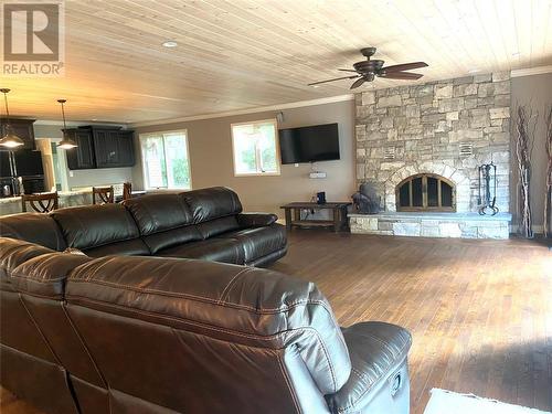 3538 Queen Street, Plympton-Wyoming, ON - Indoor Photo Showing Living Room With Fireplace