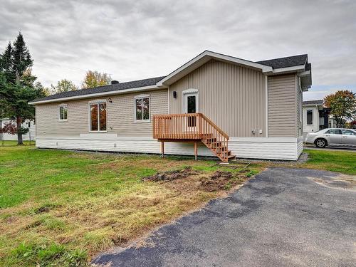 Frontage - 571 29E Avenue Du Domaine, Sainte-Marthe-Sur-Le-Lac, QC - Outdoor