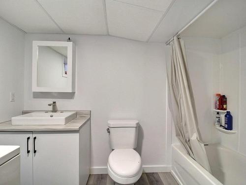 Salle de bains - 361  - 361B 4E Avenue, Val-D'Or, QC - Indoor Photo Showing Bathroom