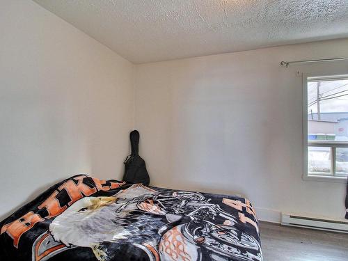 Chambre Ã Â coucher - 361  - 361B 4E Avenue, Val-D'Or, QC - Indoor Photo Showing Bedroom