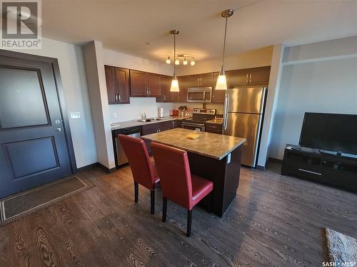 307 2141 Larter Road, Estevan, SK - Indoor Photo Showing Kitchen