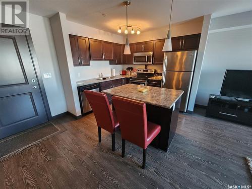 307 2141 Larter Road, Estevan, SK - Indoor Photo Showing Kitchen