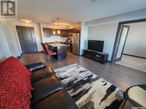 307 2141 Larter Road, Estevan, SK - Indoor Photo Showing Living Room