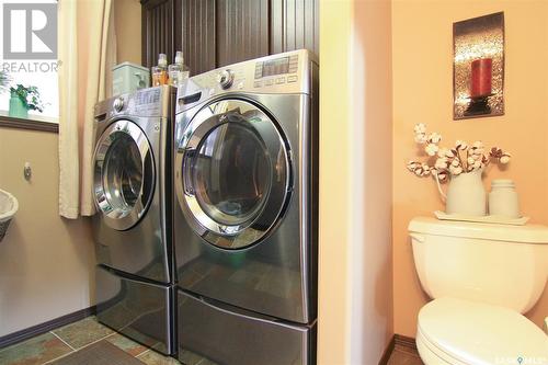 114 Taylor Avenue, Springside, SK - Indoor Photo Showing Laundry Room