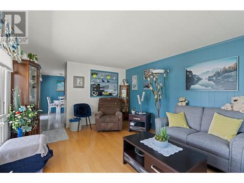 5484 25 Avenue Unit# 79, Vernon, BC - Indoor Photo Showing Living Room