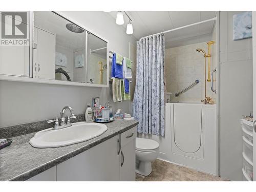 5484 25 Avenue Unit# 79, Vernon, BC - Indoor Photo Showing Bathroom