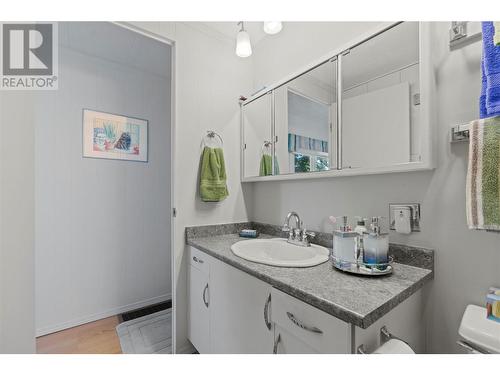 5484 25 Avenue Unit# 79, Vernon, BC - Indoor Photo Showing Bathroom