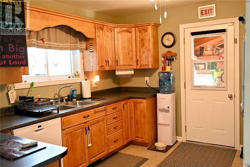 7290 Highway 60 Highway, Eganville, ON - Indoor Photo Showing Kitchen With Double Sink