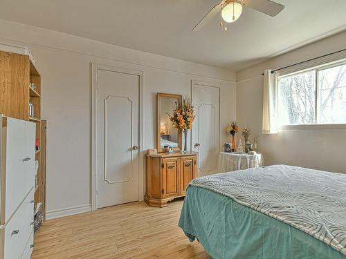 Chambre Ã Â coucher - 112  - 112A Rue Demontigny, Sainte-Agathe-Des-Monts, QC - Indoor Photo Showing Bedroom