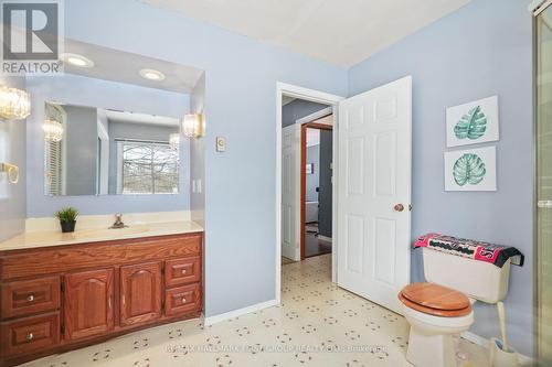 105 Dunk Rd, Cramahe, ON - Indoor Photo Showing Other Room