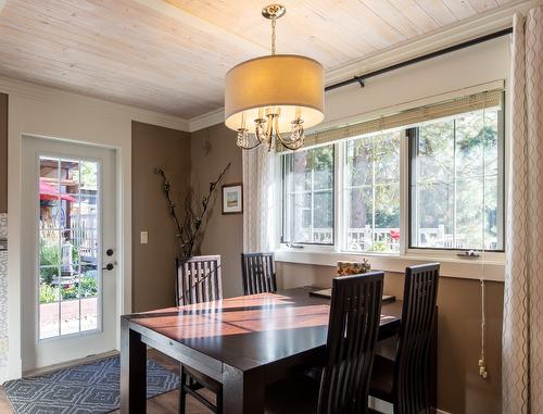 205 Peregrine Court, Osoyoos, BC - Indoor Photo Showing Dining Room