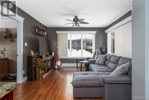 1298 Principale Street, Edmundston, NB - Indoor Photo Showing Living Room