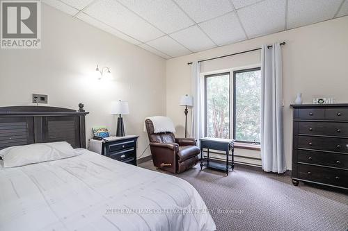 689 Yonge Street, Midland, ON - Indoor Photo Showing Bedroom