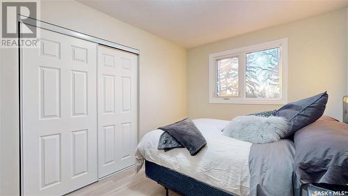 199 Church Drive, Regina, SK - Indoor Photo Showing Bedroom