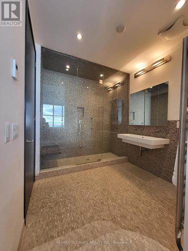 Ph05 - 10 Navy Wharf Court, Toronto, ON - Indoor Photo Showing Bathroom