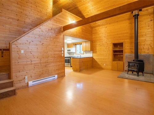 27118 Schooner Way, Pender Island, BC - Indoor Photo Showing Other Room