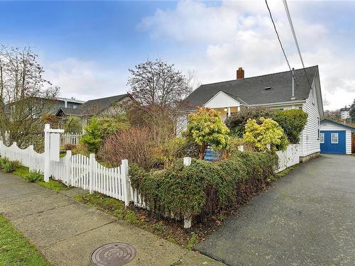 528 Paradise St, Esquimalt, BC - Outdoor