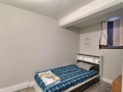 Chambre Ã Â coucher - 1169  - 1171B 2E Rue, Val-D'Or, QC - Indoor Photo Showing Bedroom
