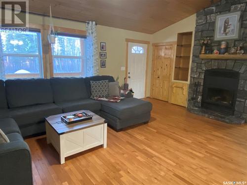 1511 Minayik Crescent, Lac La Ronge, SK - Indoor Photo Showing Living Room With Fireplace
