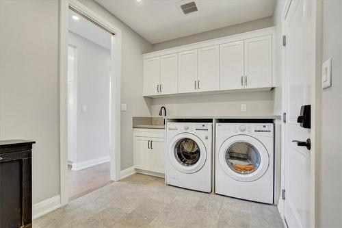 1080 Clyde Road, Cambridge, ON - Indoor Photo Showing Laundry Room