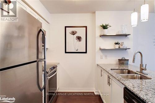 #207 -4 Brandy Lane, Collingwood, ON - Indoor Photo Showing Kitchen With Double Sink
