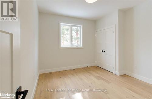 19 Gordon Cres, Meaford, ON - Indoor Photo Showing Other Room